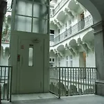 P431 Elitehost Luxury Apartment